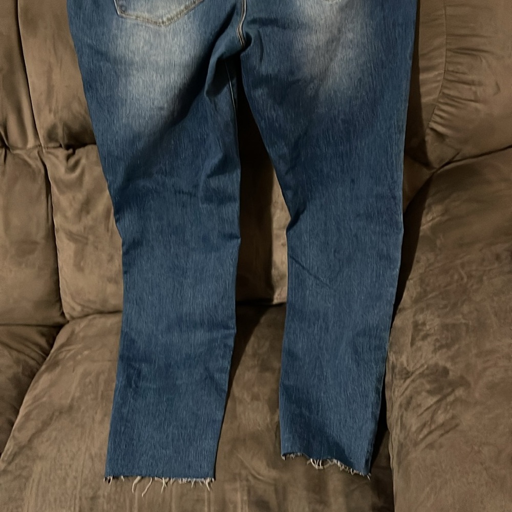 New- Womens Mid Rise Skinny Blue Denim Jean- Size 12petite - Picture 7 of 7